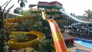 Dream World Water Park in Kanjirappilly,Thrissur - Best Water