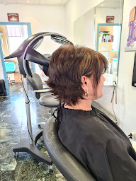 Photo n°11 de Jock Hair à Châtenoy-le-Royal (Salon de coiffure)