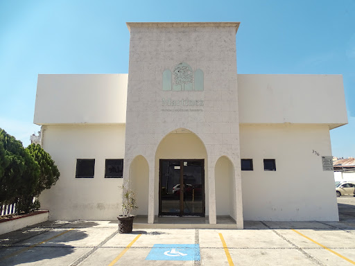 Funeraria Martinez, Jardines de La Esperanza