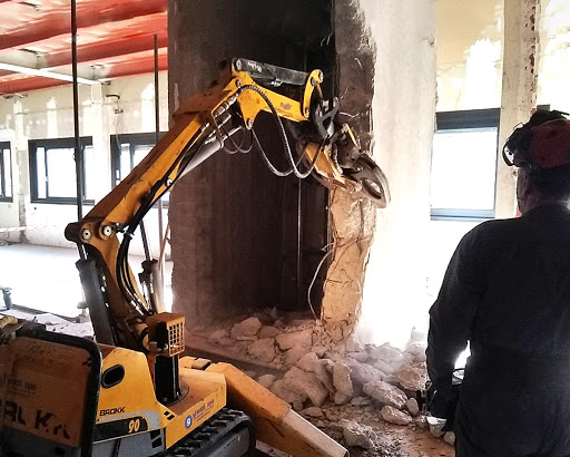 Fg Commerce e Demolition - Visual