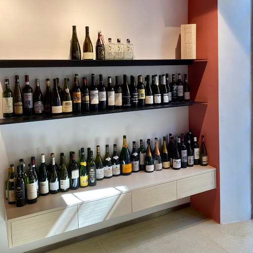 WineMacau.com - Visual