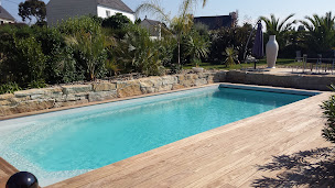 Photo n°3 de ARMOREAL Piscines & Spas à Yvias (Société de construction de piscine)