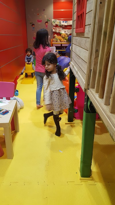 Photos of Ayrik Center