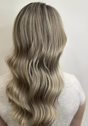 Photo n°2 de Salon l'Officine - Coiffeur Coloriste Bordeaux à Bordeaux (Magasin de cosmétiques)