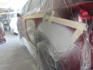 Photo n°2 de Carrosserie CAMIOLO à Anzin (Atelier de carrosserie automobile)