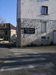 Photo n°1 de L'UNIQUE à Le Mérévillois (Salon de coiffure)