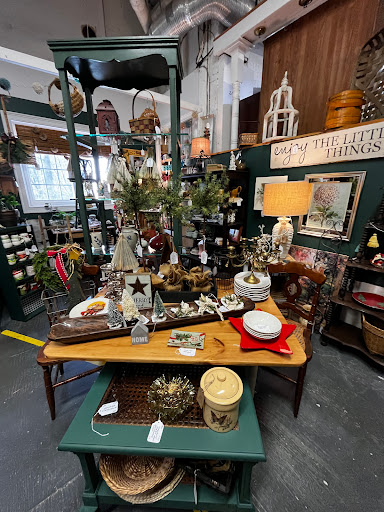 Stillwater Antique Center - Thumbnail