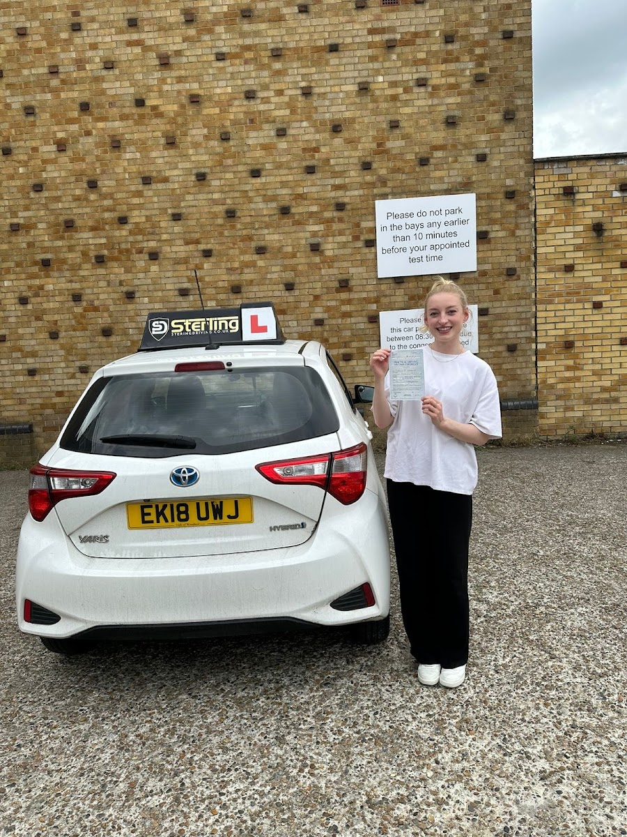 Sterling Driving School – Automatic Driving Lessons in London, Tower Hamlets & Docklands - Driving Instructors in Tower Hamlets