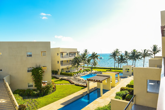 The Phoenix Resort by null