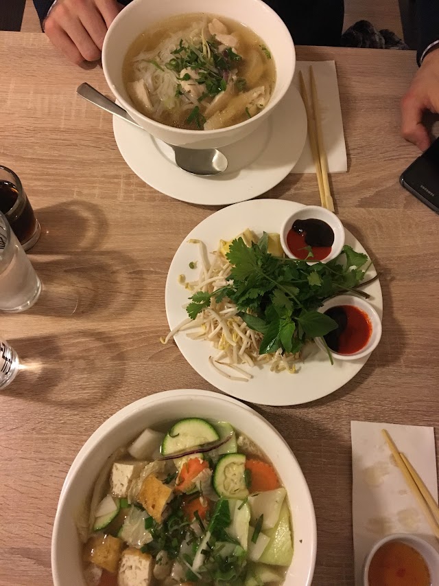 Nguyen’s Pho House