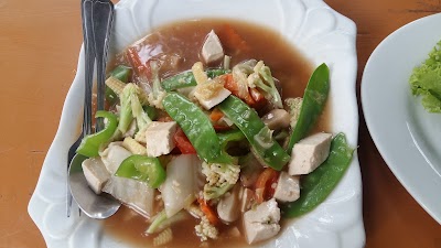 Photos of Shwe Let Yar Beer Station