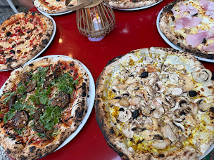 Photo n°28 de Allo Pizza St-Tropez à Saint-Tropez (Pizzas à emporter)