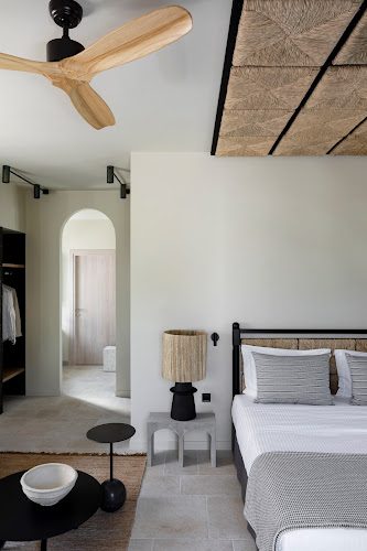 Opinii despre Yayaki Spetses în Σπέτσες - Ξενοδοχείο