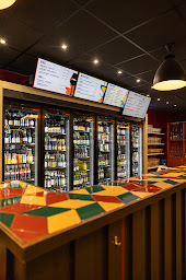 Photo n°6 de V and B St-Gervais-la-Forêt à Saint-Gervais-la-Forêt (Caviste)