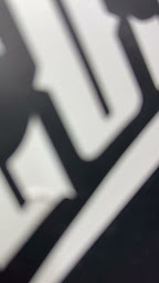 Photo n°8 de Custom Concept à Vichy (Salon de piercing)