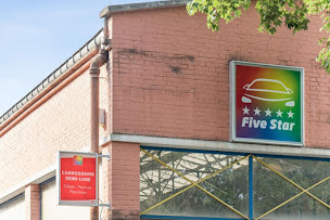 Photo n°12 de CARROSSERIE DEMI-LUNE à Mantes-la-Ville (Atelier de carrosserie automobile)