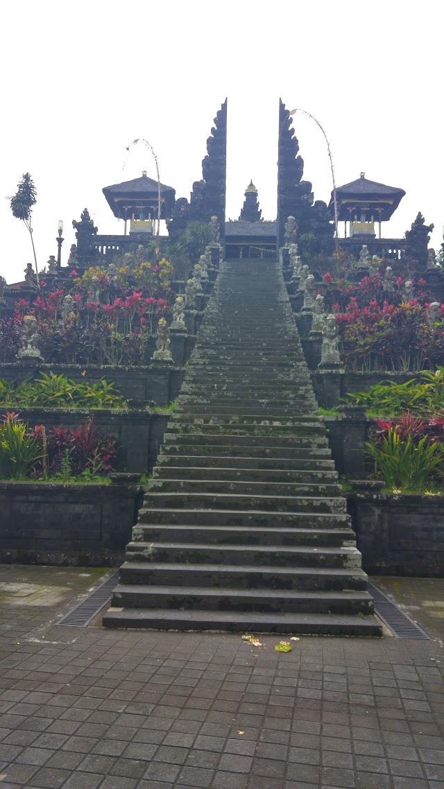 BaliCarFinder.com - CV Swadana Bali Tour