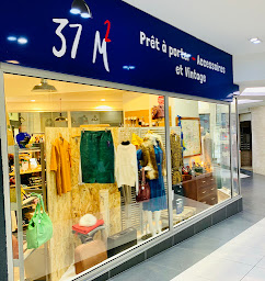 Photo n°3 de 37m2 à Auray (Boutique d'articles de mode)