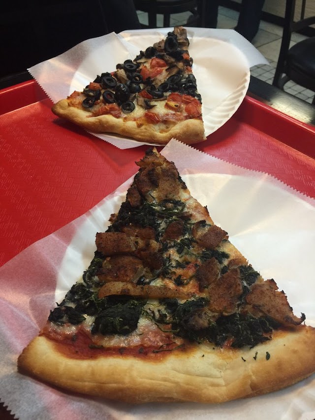 Francesco's Pizza