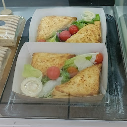 Photo n°2 de Pâtisserie et salon de thé Madeleine à Tardets-Sorholus (Café)