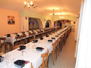 Photo n°3 de La Petite Auberge à Châtelraould-Saint-Louvent (Restaurant)
