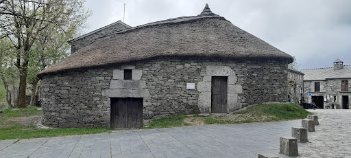 Casa Valiña