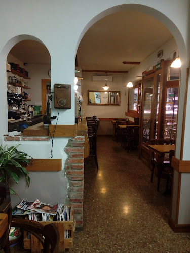 Un Lugar, Vilanova i la Geltrú
