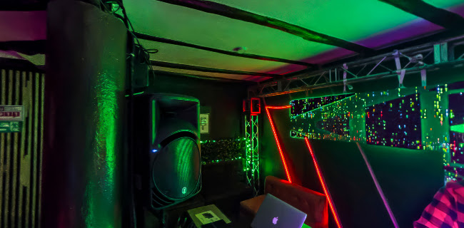 Opiniones de HideOut Disco Club en Cuenca - Discoteca