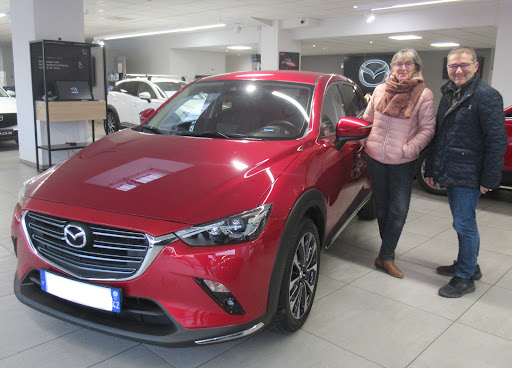 Mazda Roanne - Thumbnail
