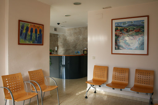 Clínica Dental Laura Fernández