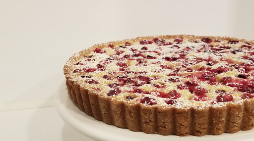 Backyard Bakery - Visual
