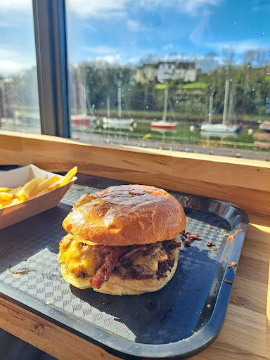 Photo 4 - Gus burger