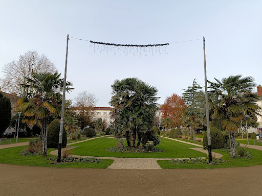 Square François Mitterrand Logo