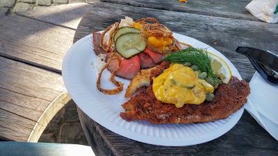 Photos of Hallernes Sm&oslash;rrebr&oslash;d