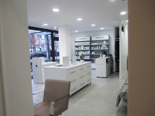 Photo n°2 de Karine B à Saint-André-lez-Lille (Salon de coiffure)