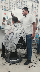 Peluqueria Barberia Dosmil 6