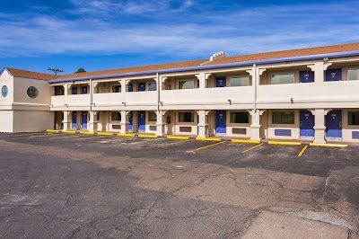 Motel 6 Clovis, NM