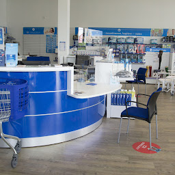 Photo n°2 de Alpha Sante Service - Charleville Mézières à Charleville-Mézières (Magasin de fauteuils roulants)