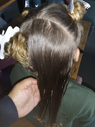 Photo n°24 de SAC A POUX 33 Soin anti-poux à domicile à Preignac (Salon de coiffure)