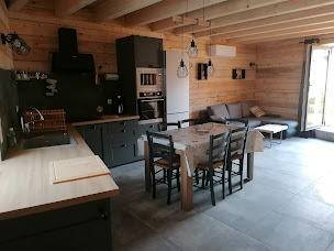 Photo n°3 de A Fleur de bois à Saint-Barthélemy-Grozon (Gîte)