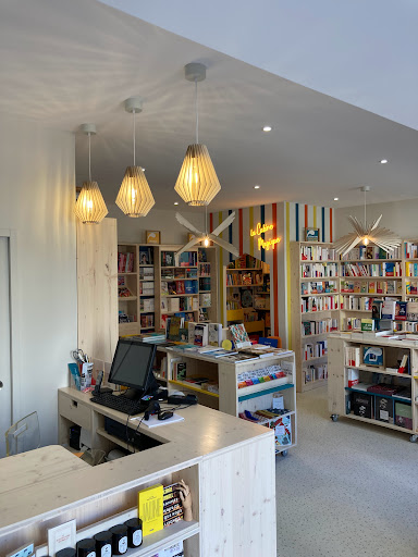 Librairie les vagues Gallery - France