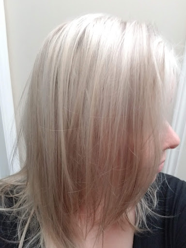 Base & Co Hair Studio - Thumbnail