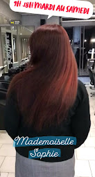 Photo n°4 de Mademoiselle Sophie Coiffure à Marseille (Salon de coiffure)