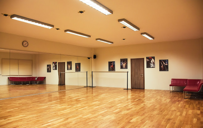 Let's Dance Σχολή Χορού και Θεάτρου (Άνω Τούμπα)