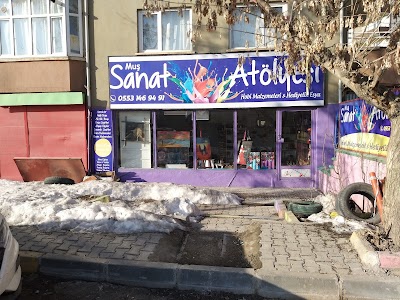 Sanat Atölyesi