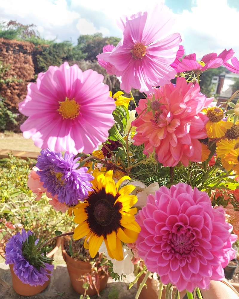 Heather & Moss; florist otley. Weddings, events, sympathy photo 3