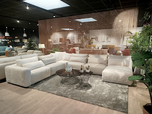 Photo n°1 de Home Salons Agen à Boé (Magasin d'ameublement et de décoration)