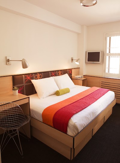 Photos of Pod 51 Hotel
