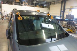 Photo n°16 de Garage AD Expert Carrosserie Martins à Feillens (Atelier de réparation automobile)