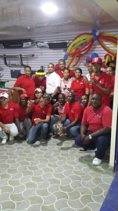 Photos of Rafaelito Montilla Auto Parts